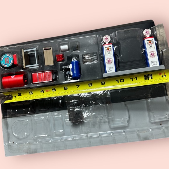 Kids Snappy Service Station Garage Gas Station Toy With Accessories Unique - Picture 9 of 16